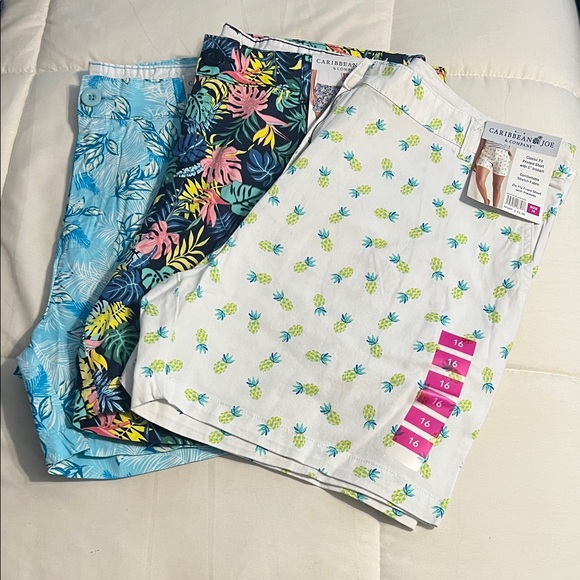 NWT Caribbean Joe Tropical Print Shorts Trio - Picture 13 of 13